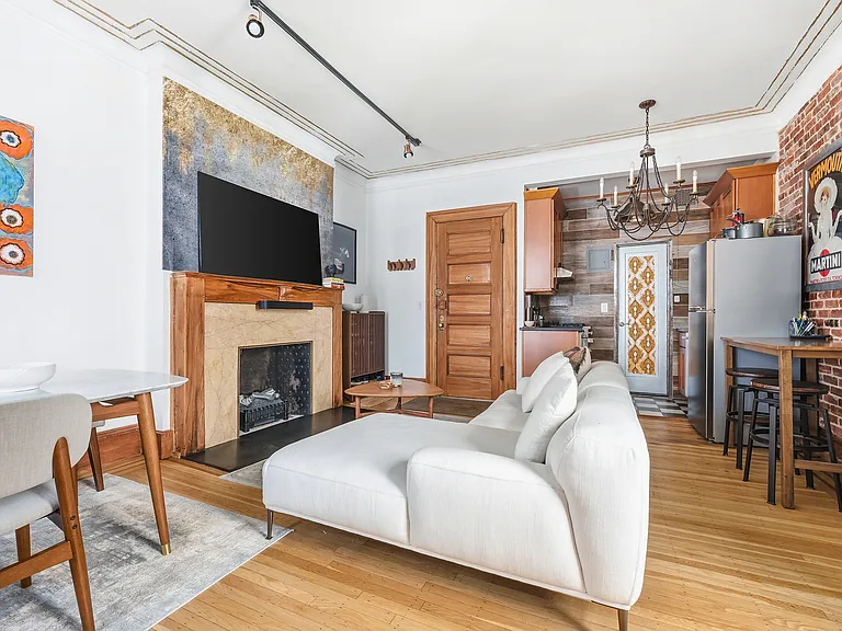 331 W 89th St #2B — Photo 3