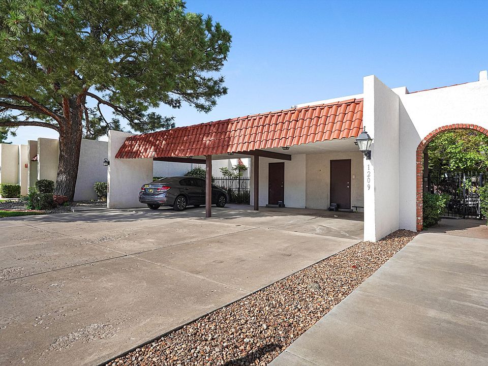 1st image of 1209 Bernalillo Pl SE