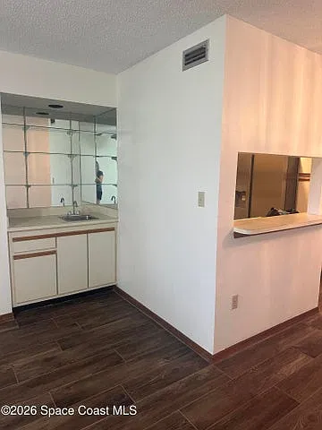 1600 Woodland Dr #1 — Photo 6