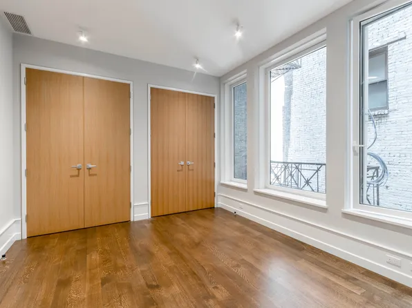 492 Broome Street image 8 of 11