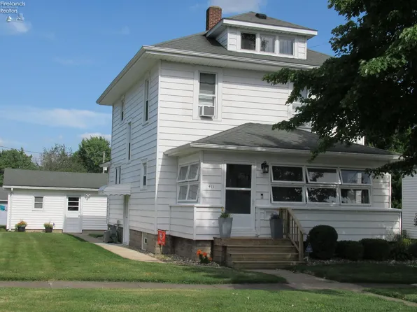 411 Euclid St, Willard, OH 44890