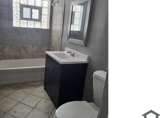 66 E 95th St, Chicago, IL 60619
