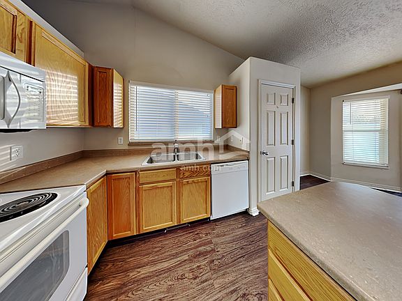 3rd image of 6301 W Liza Ln