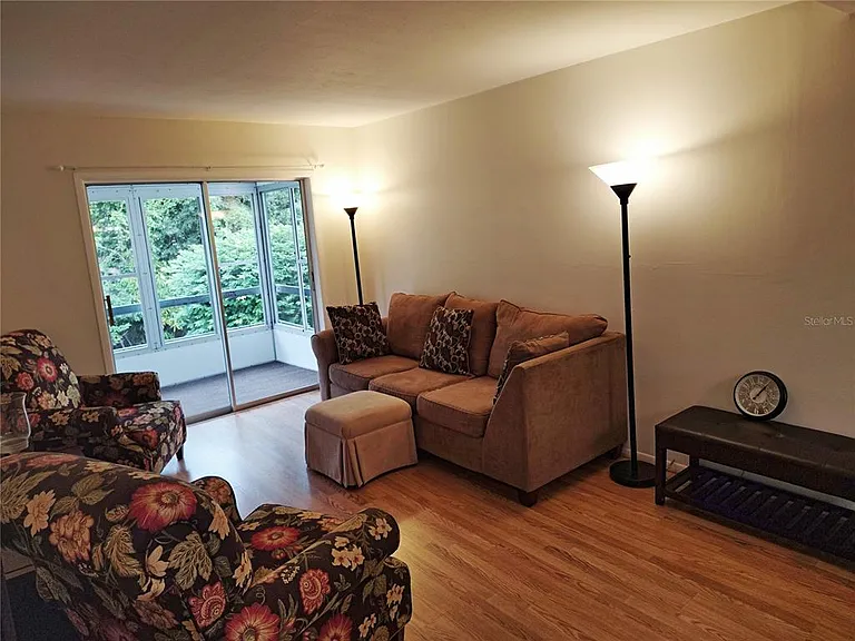 5858 Welcome Rd #J23 — Photo 8