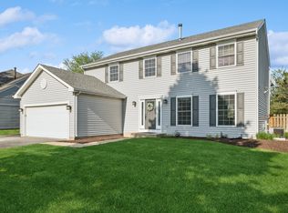 1791 Deerhaven Dr, Crystal Lake, IL 60014