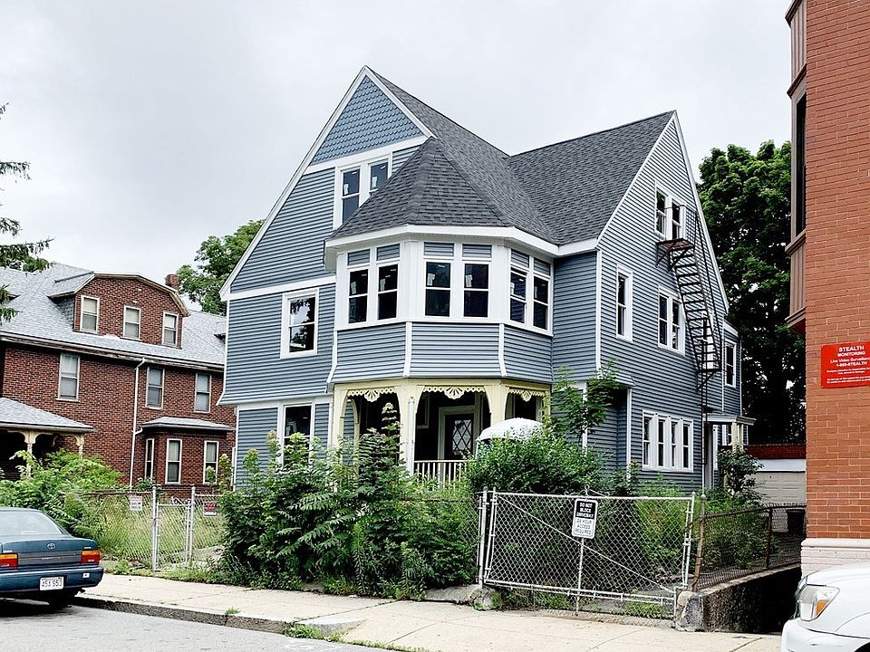 Building Photo 4