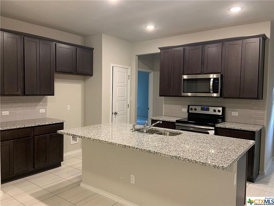 1st image of 7722 Chatham Pl