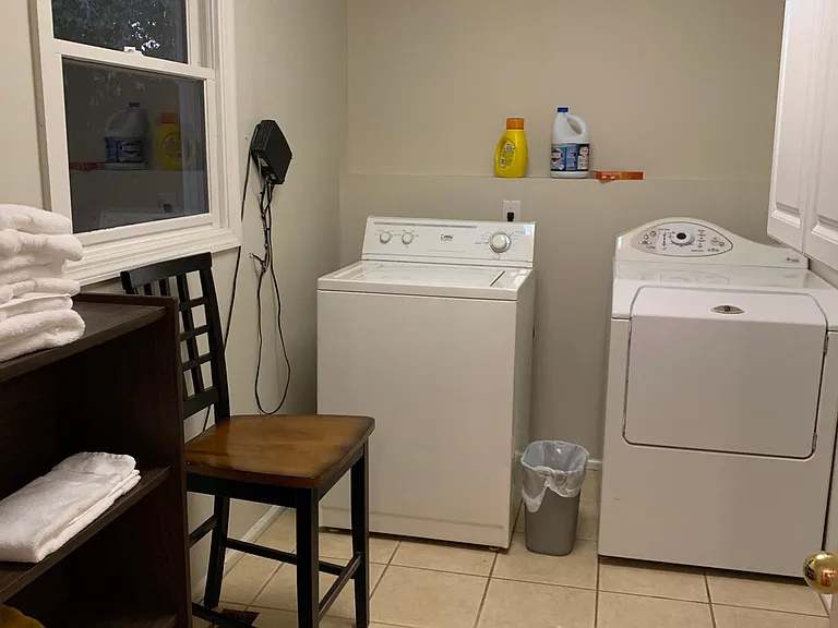 3335 Edgewater Ter — Photo 21