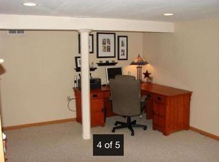 923 Robertson St, Wauwatosa, WI 53213