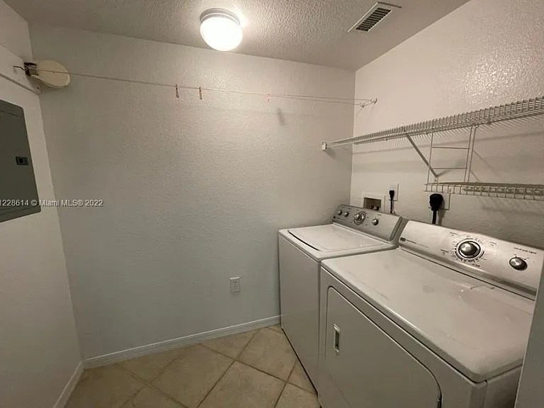 6418 Emerald Dunes Dr #301 — Photo 16