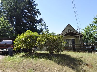 895 E 11th St, Coquille, OR, 97423