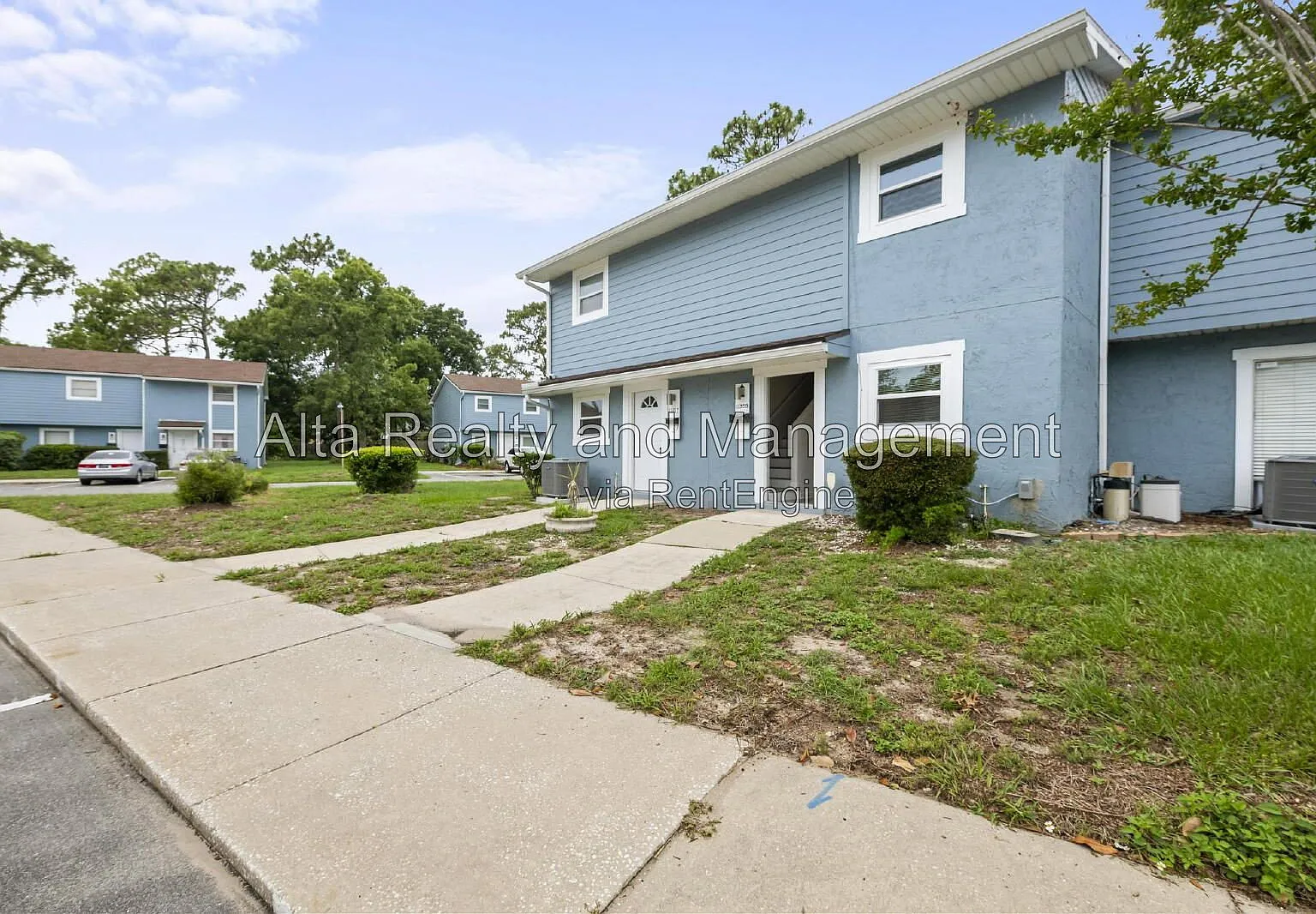 2 bed, 1.5 bath, 1122 sqft, $1,700 — Photo 1