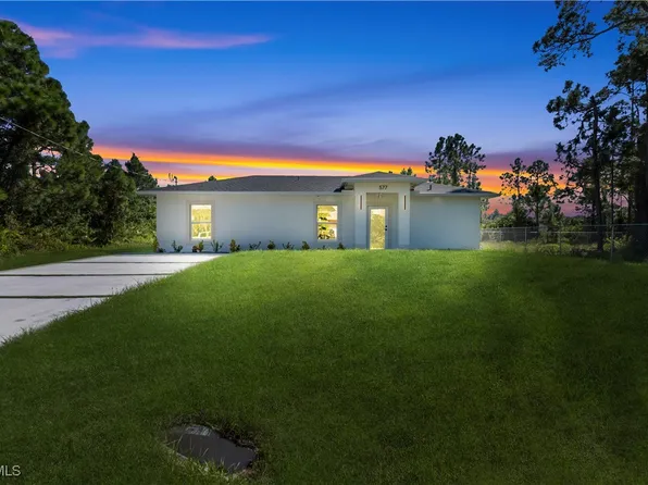 577 Aspen Ave S, Lehigh Acres, FL 33974