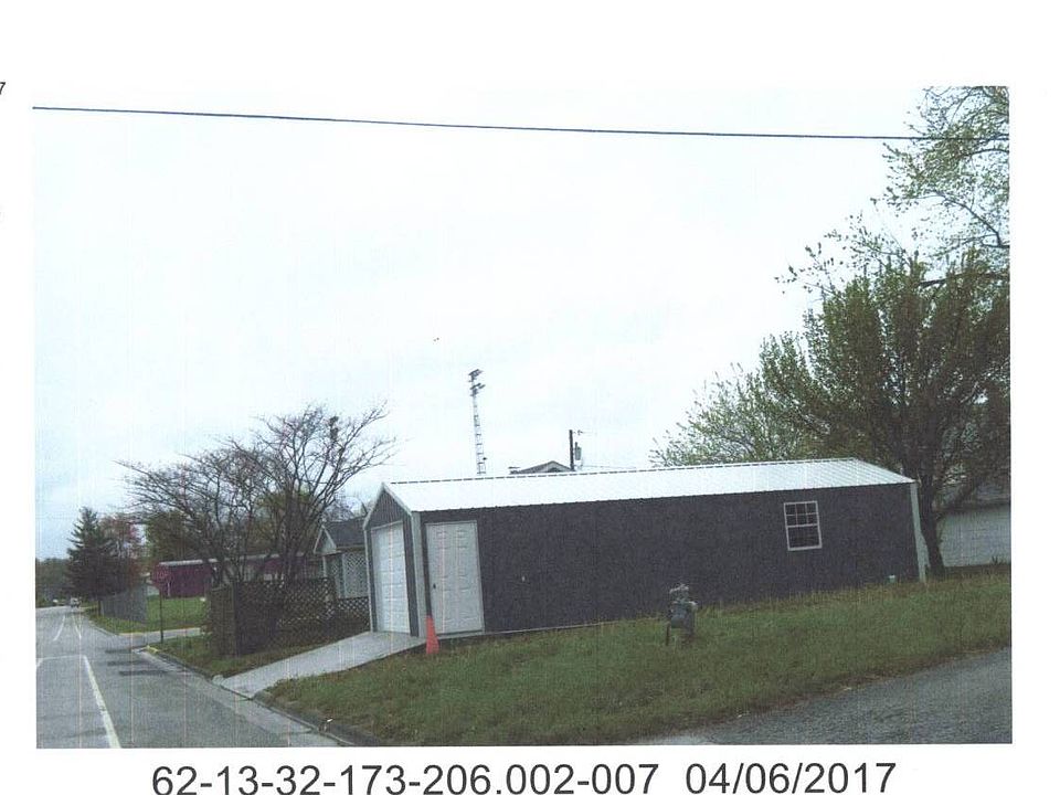 2nd image of 1409 Fulton St