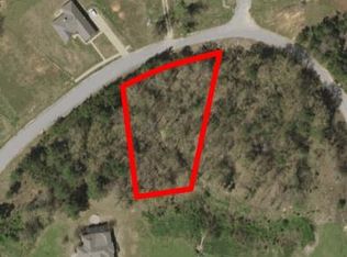 15 Crenshaw Cir, Holly Springs, MS 38635