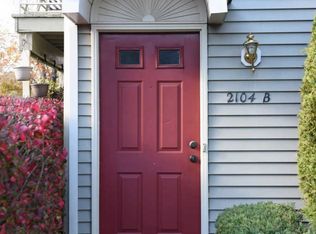 2104 Yarmouth Ln, Mount Laurel, NJ 08054