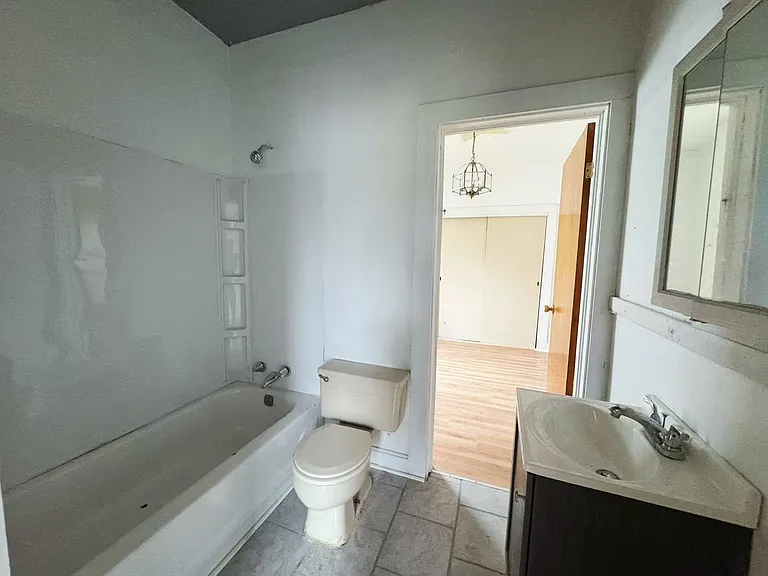 1655 Vann Ave — Photo 7