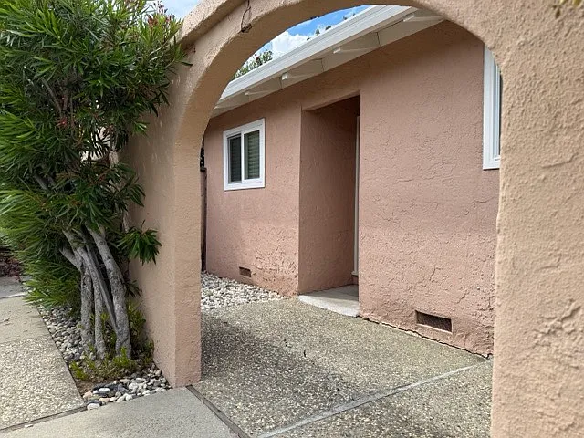 22841 Medina Ln #B — Photo 19