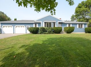 180 Smutty Ln, Saco, ME 04072
