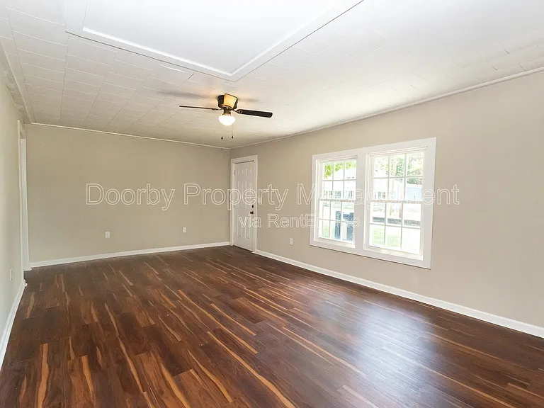 207 Napier St #1 — Photo 7