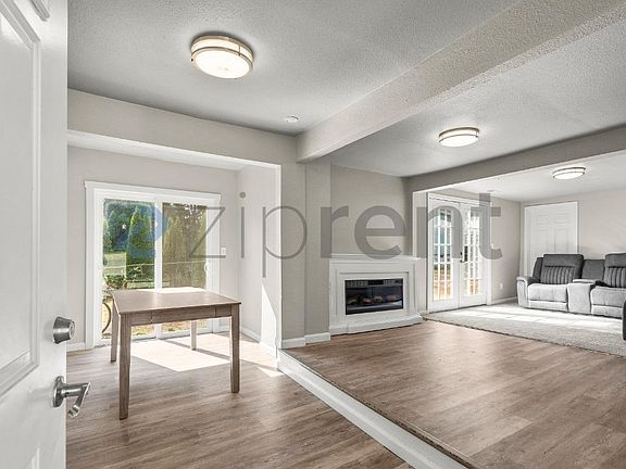 2nd image of 2126 NE 137th St #B