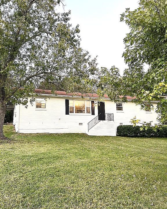 1st image of 205 Hillview Dr