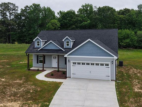 3rd image of 1151 Scarlet Oak Rd