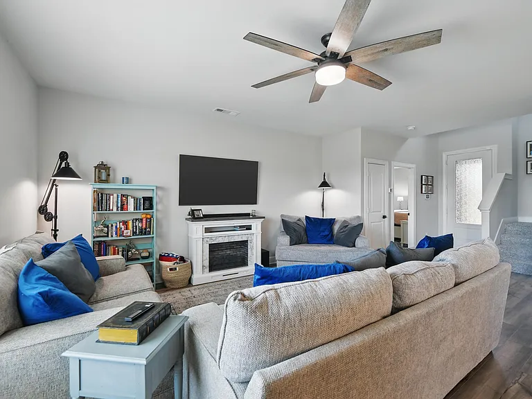 11041 Bass Creek Trl — Photo 4
