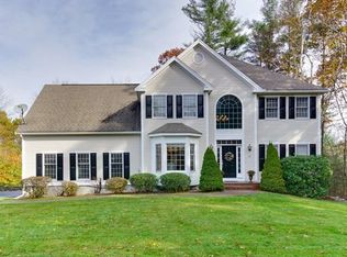 12 Jennifer Dr, Westford, MA 01886