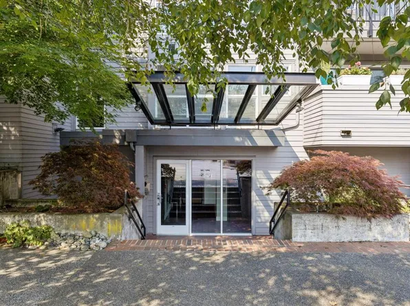 5901 Phinney Ave N APT 304, Seattle, WA 98103