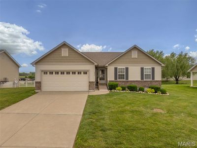 2230 Central Park Dr, Troy, MO, 63379