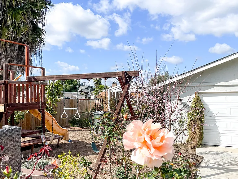 9278 Lamar St — Photo 40