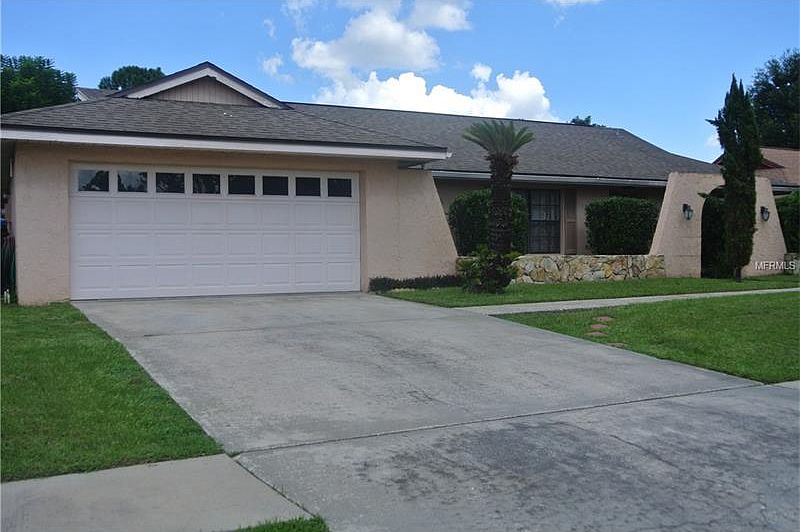 1st image of 723 Green Cove Dr