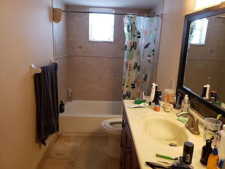 899 SE 2nd Ave #218 — Photo 19