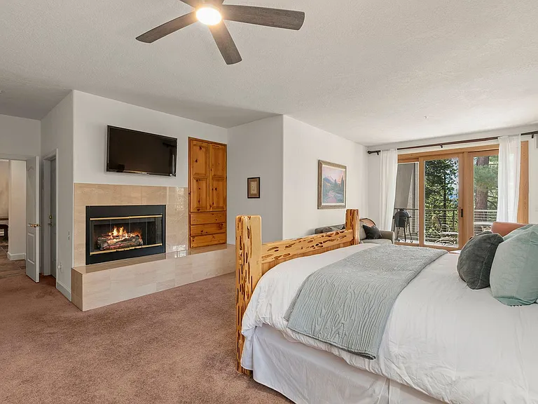 933 Northwood Blvd #8 — Photo 24
