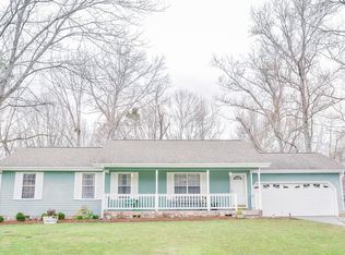 1606 Saddlebrook Dr, Rocky Face, GA 30740