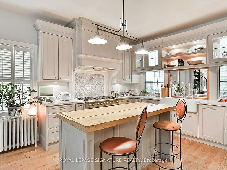 4 Wellesley Pl — Photo 18