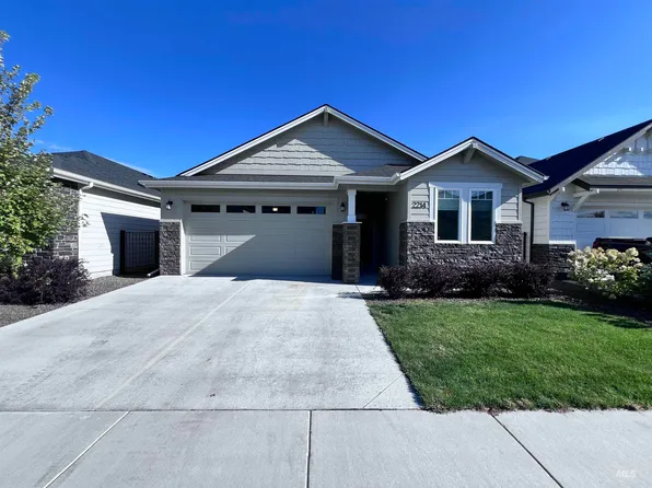 2214 E Danzee Dr, Boise, ID 83716