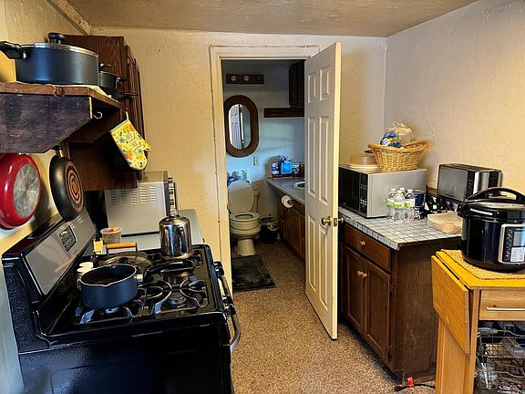 5th image of 33620 185th St
