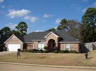 2084 Rana Park, Flint, TX 75762