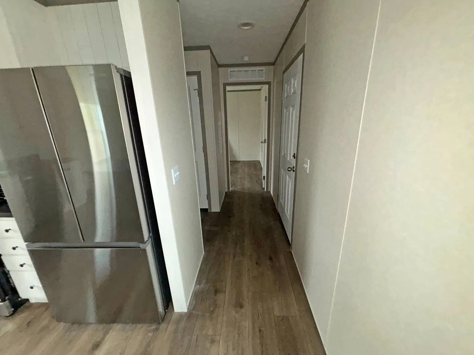 3 bed, 2.0 bath, 1040 sqft, $1,150 — Photo 4