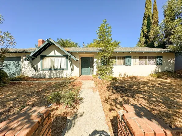 585 N Wendy Dr, Thousand Oaks, CA 91320