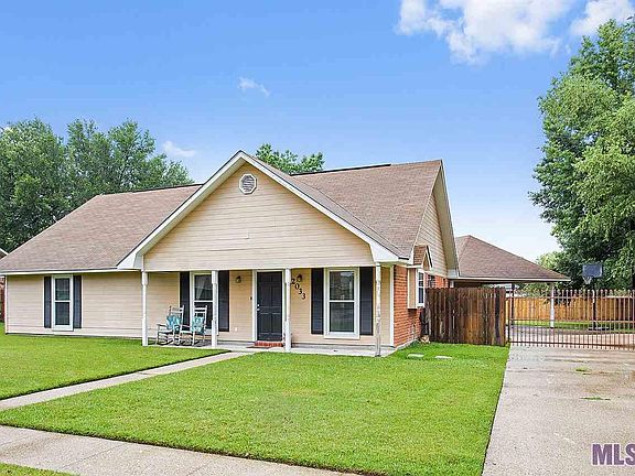 2nd image of 2033 E Eagle St