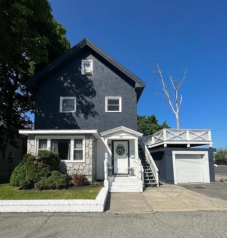 3 bed, 2.0 bath, 1179 sqft, $3,200 — Photo 3
