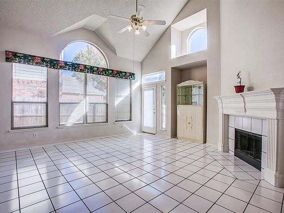3rd image of 2021 Westbury Ln