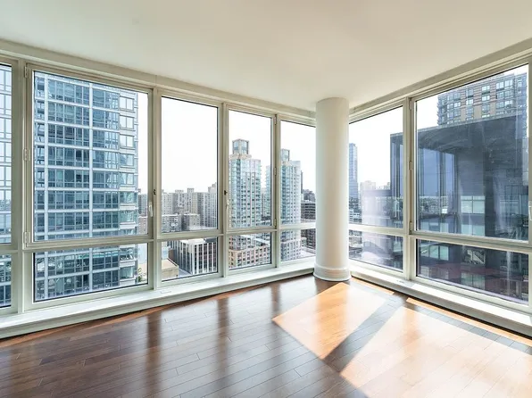 60 Riverside Blvd APT 2602, New York, NY 10069