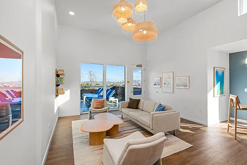 Harbor Flats Photo 1
