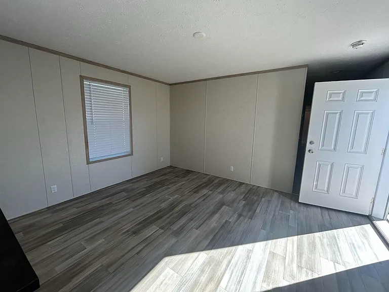 7519 Dorr Street Toledo #24 — Photo 4