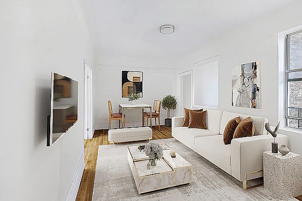 1st image of 225 13th St APT C4