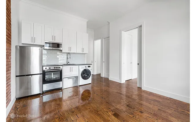 Rented by Douglas Elliman | media 7